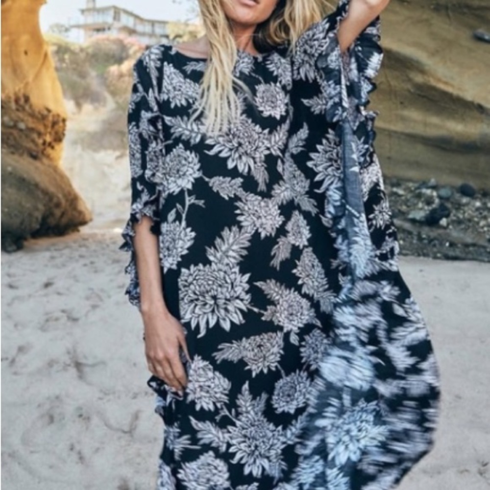 Novella Royale Black Dahlia Caftan/Dress - xl - NWT